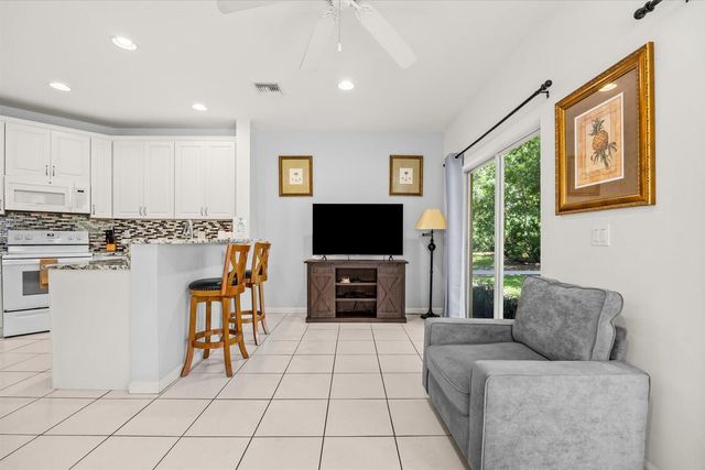 9119 Sand Shot Way, Port St. Lucie, FL 34986