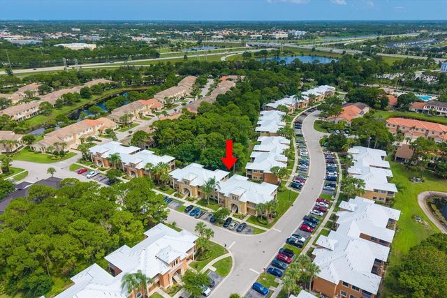 9119 Sand Shot Way, Port St. Lucie, FL 34986