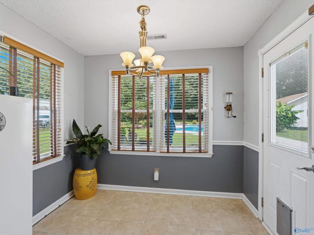 110 Golden Oak Drive, Huntsville, AL 35806