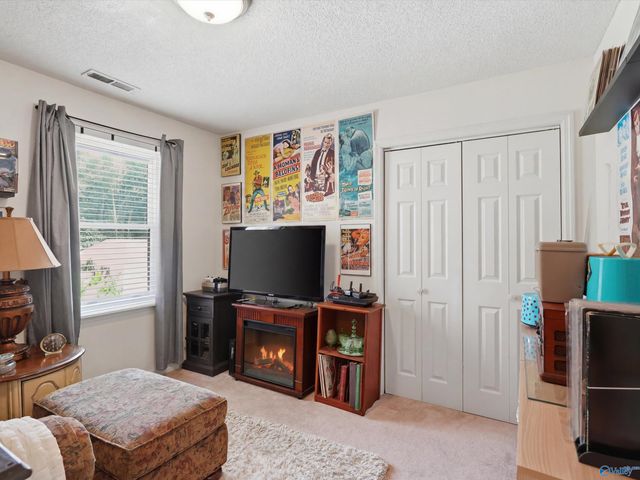 110 Golden Oak Drive, Huntsville, AL 35806