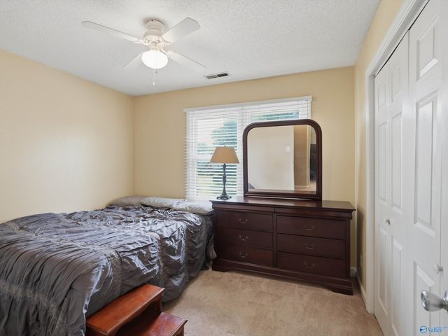 110 Golden Oak Drive, Huntsville, AL 35806