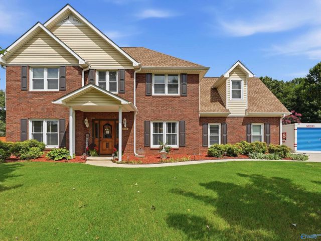 110 Golden Oak Drive, Huntsville, AL 35806