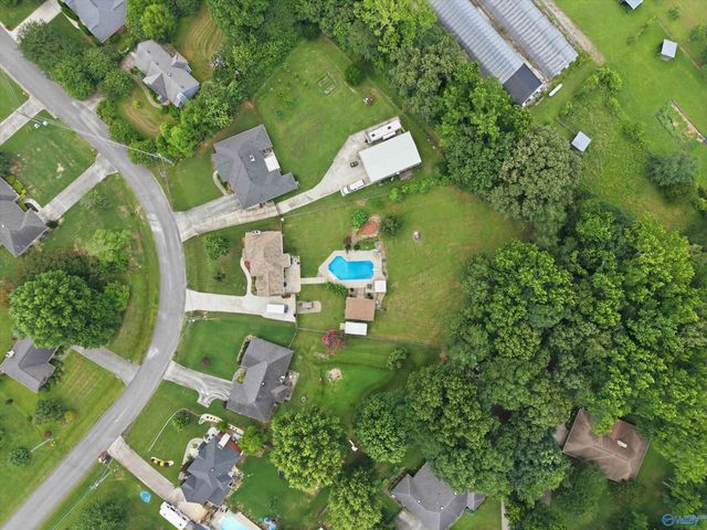 110 Golden Oak Drive, Huntsville, AL 35806