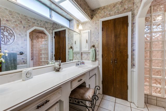 3816 Roan Circle, Garland, TX 75043