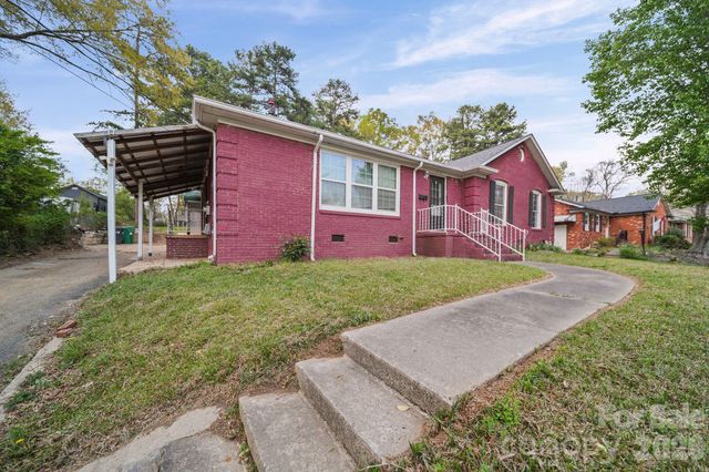 5833 Amity Place, Charlotte, NC 28212