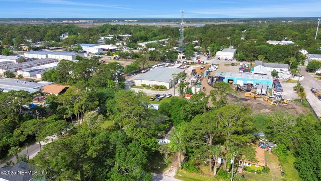 1930 PARK Street, A, Atlantic Beach, FL 32233