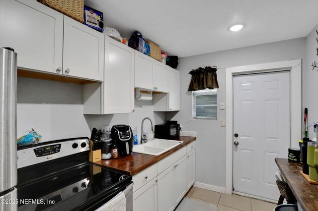 1930 PARK Street, A, Atlantic Beach, FL 32233