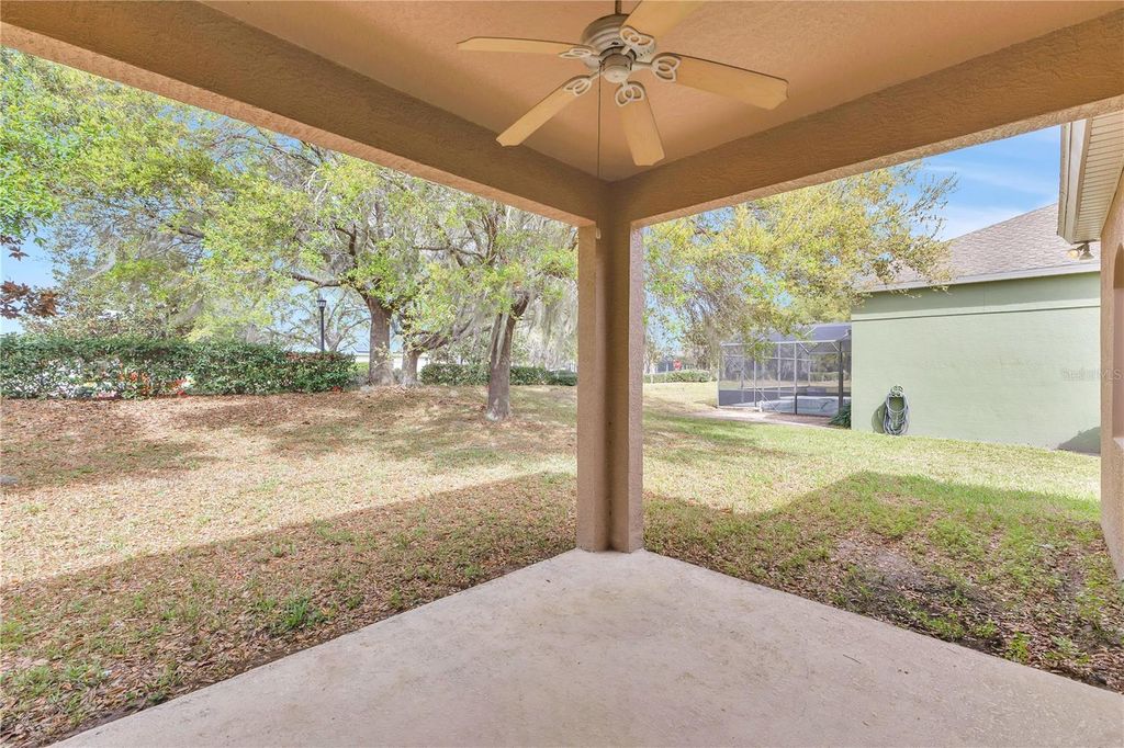 Image 28 of property listing at 9650 BAY PINE LANE, Orlando, FL 32832