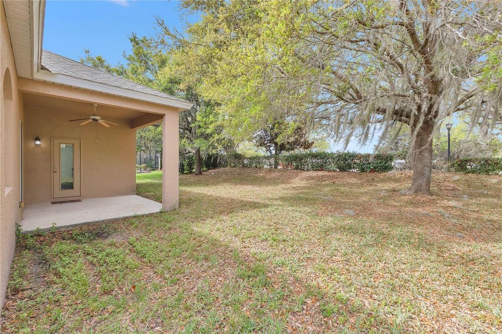 Image 29 of property listing at 9650 BAY PINE LANE, Orlando, FL 32832