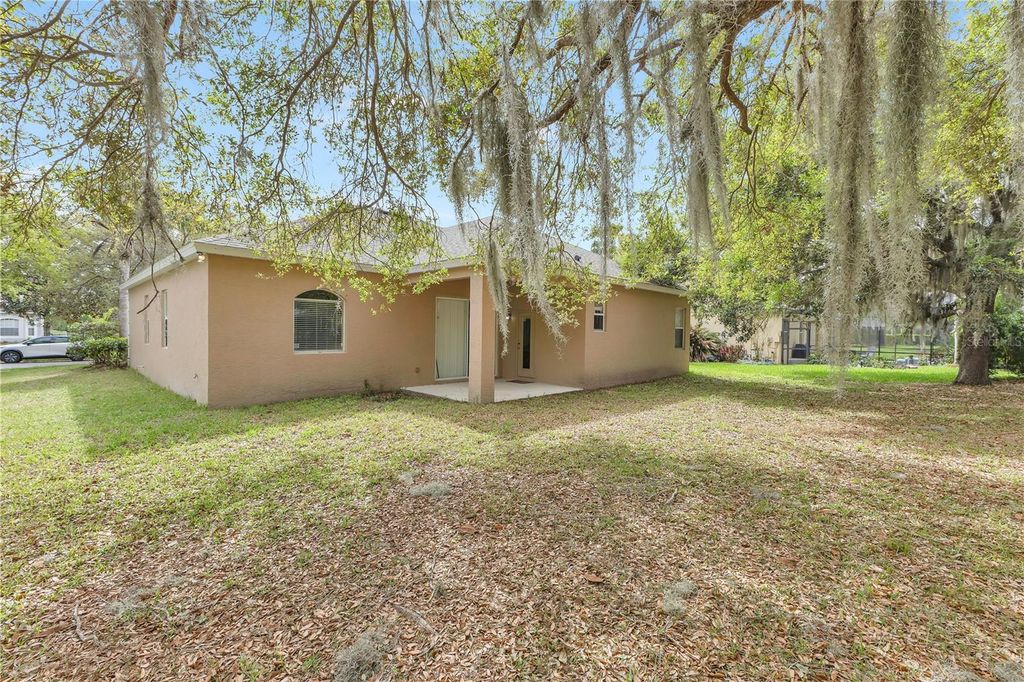 Image 30 of property listing at 9650 BAY PINE LANE, Orlando, FL 32832