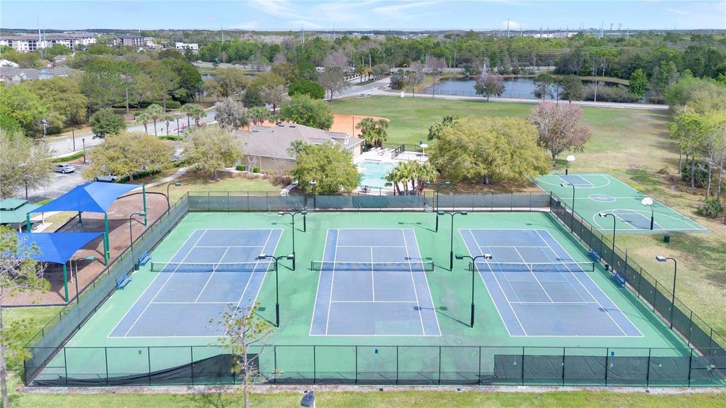 Image 44 of property listing at 9650 BAY PINE LANE, Orlando, FL 32832