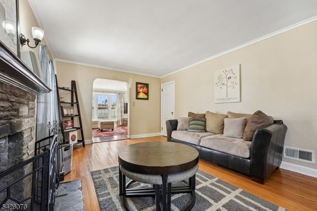 4 Greenwood Ave, West Orange Twp., NJ 07052