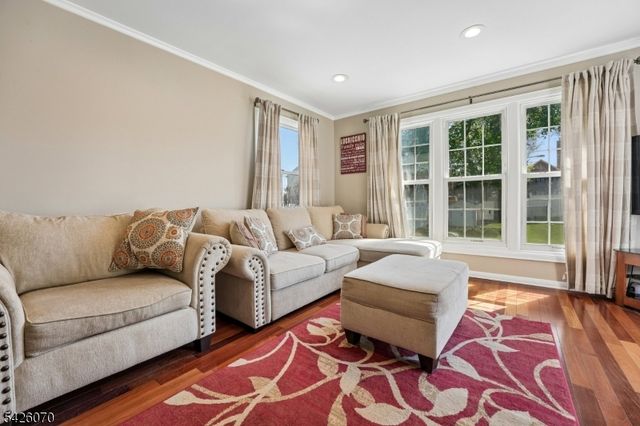 4 Greenwood Ave, West Orange Twp., NJ 07052