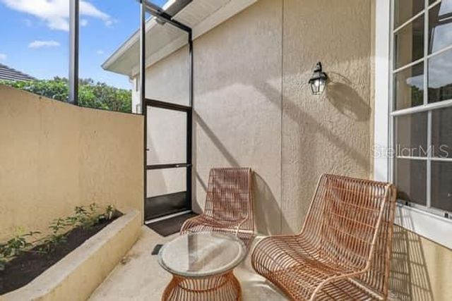 9672 CAMBERLEY CIRCLE, Orlando, FL 32836