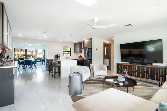 2200 NE 15th Terrace NE, Wilton Manors, FL 33305