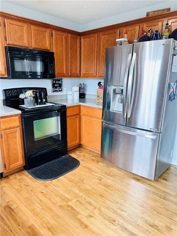 203 Paradise Heights Drive, Berryville, AR 72616