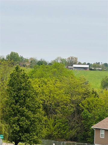 203 Paradise Heights Drive, Berryville, AR 72616