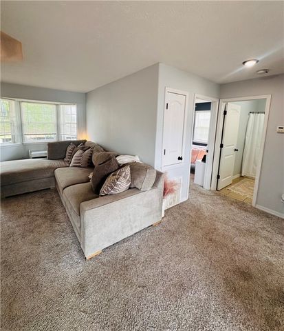 203 Paradise Heights Drive, Berryville, AR 72616