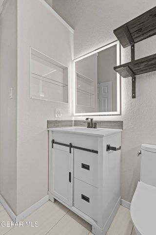 7136 FEATHER HAWK Drive, El Paso, TX 79912