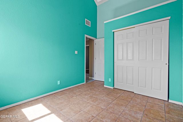 7136 FEATHER HAWK Drive, El Paso, TX 79912