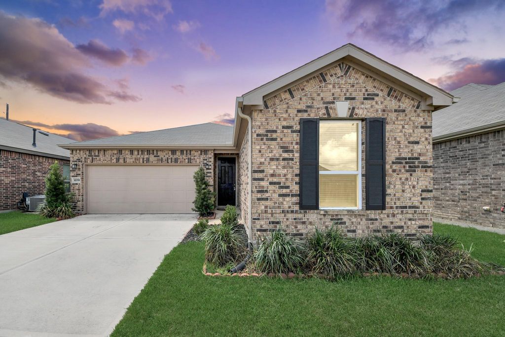 1270 Glendora Drive, Rosharon, TX 77583