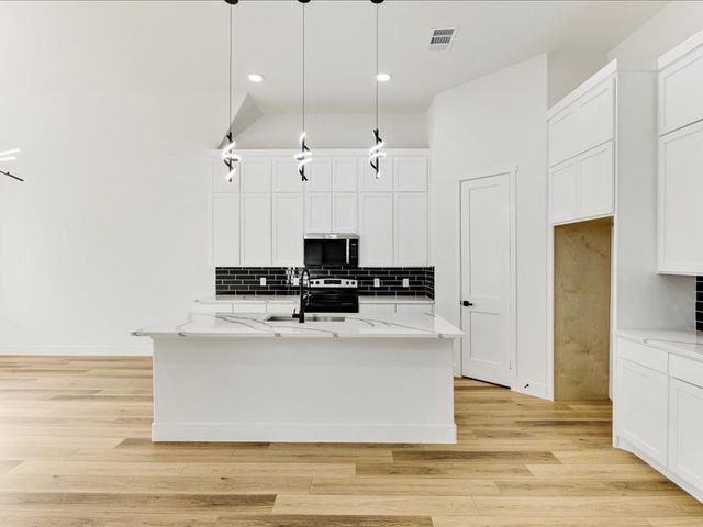 855 N Kaufman Street, Seagoville, TX 75159