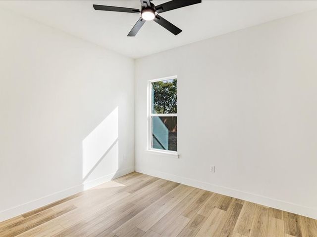 855 N Kaufman Street, Seagoville, TX 75159
