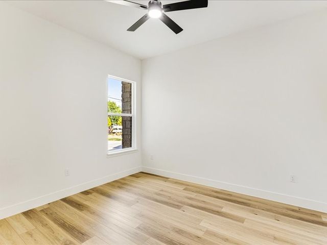 855 N Kaufman Street, Seagoville, TX 75159