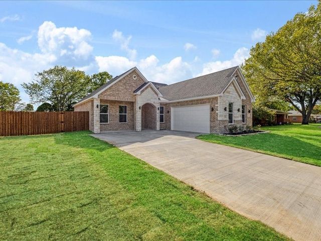 855 N Kaufman Street, Seagoville, TX 75159