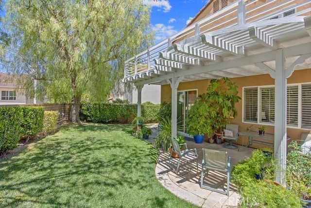 28441 Lobelia, Valencia, CA 91354