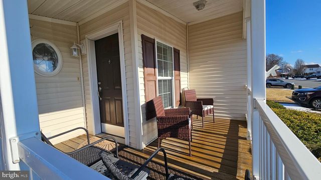 926 APPLEBERRY DR, Smyrna, DE 19977