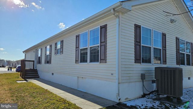 926 APPLEBERRY DR, Smyrna, DE 19977