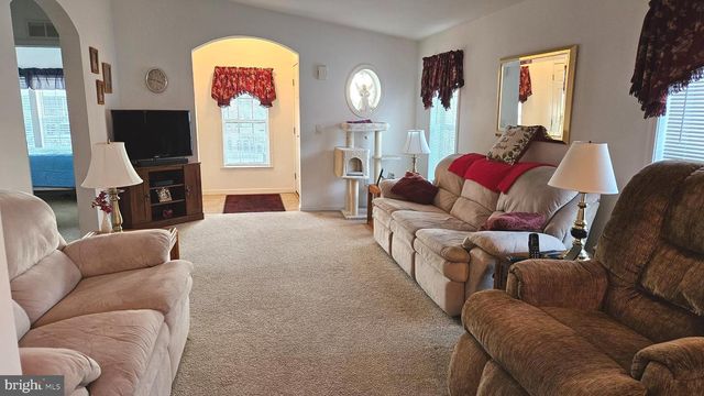 926 APPLEBERRY DR, Smyrna, DE 19977