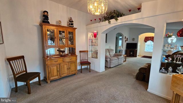 926 APPLEBERRY DR, Smyrna, DE 19977