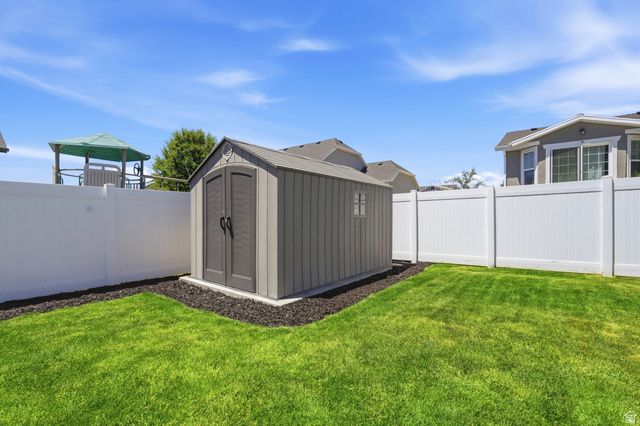 1416 W 600 S, Syracuse, UT 84075