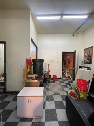 1538 Gates Avenue, Brooklyn, NY 11237