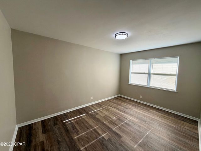 2957 Park Street, Marianna, FL 32446