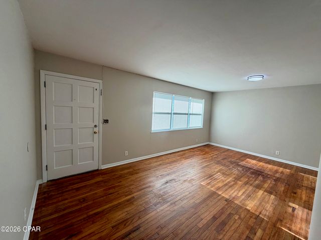 2957 Park Street, Marianna, FL 32446