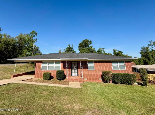 2957 Park Street, Marianna, FL 32446