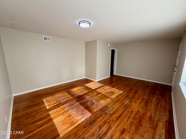 2957 Park Street, Marianna, FL 32446