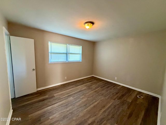 2957 Park Street, Marianna, FL 32446