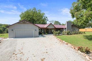 24590 S 600 Road, Grove, OK 74344
