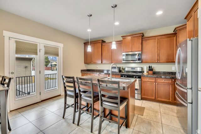 6663 S PLUMROSE WAY, Salt Lake City, UT 84123