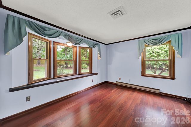 5913 Tom Query Road, Charlotte, NC 28213