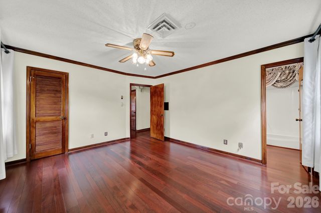 5913 Tom Query Road, Charlotte, NC 28213