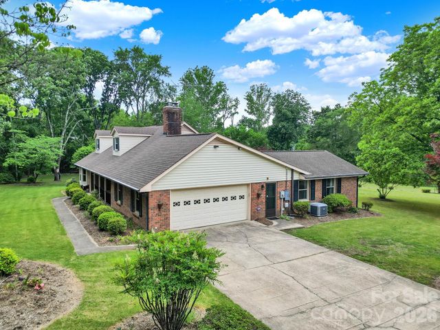 5913 Tom Query Road, Charlotte, NC 28213