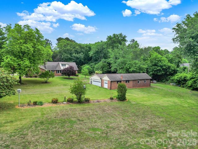 5913 Tom Query Road, Charlotte, NC 28213