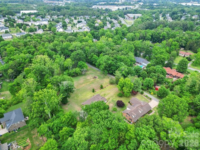 5913 Tom Query Road, Charlotte, NC 28213