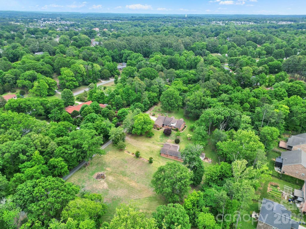 5913 Tom Query Road, Charlotte, NC 28213