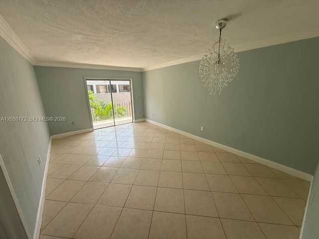 1055 W 77th Street 309, Hialeah, FL 33014